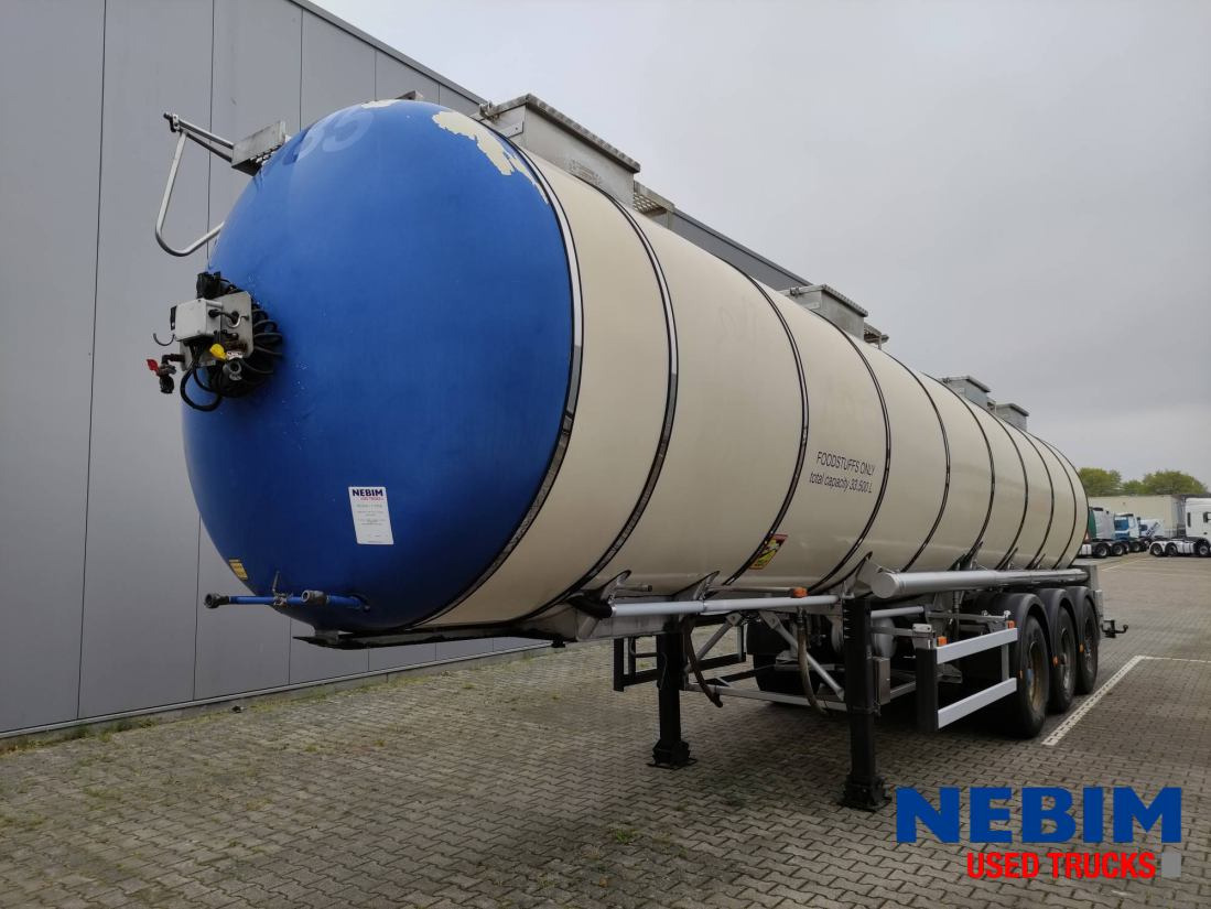 Feldbinder TSA 33.3-3 Unibloc pump electr - 3 comp. 8.000 / 2 2.500 / 3.000 Ltr. - Semi-remorque citerne: photos 1 Feldbinder TSA 33.3-3 Unibloc pump electr - 3 comp. 8.000 / 2 2.500 / 3.000 Ltr. - Semi-remorque citerne: photos 1