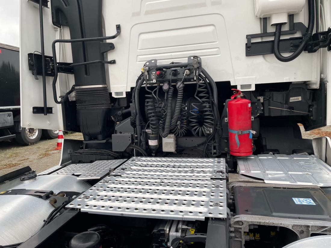 Tracteur routier Renault T HIGH 520 4x2 new tacho - Parking Airco: photos 8