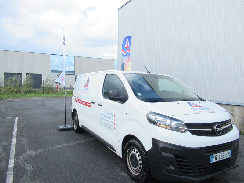 Opel Vivaro - Fourgon utilitaire: photos 5 Opel Vivaro - Fourgon utilitaire: photos 5