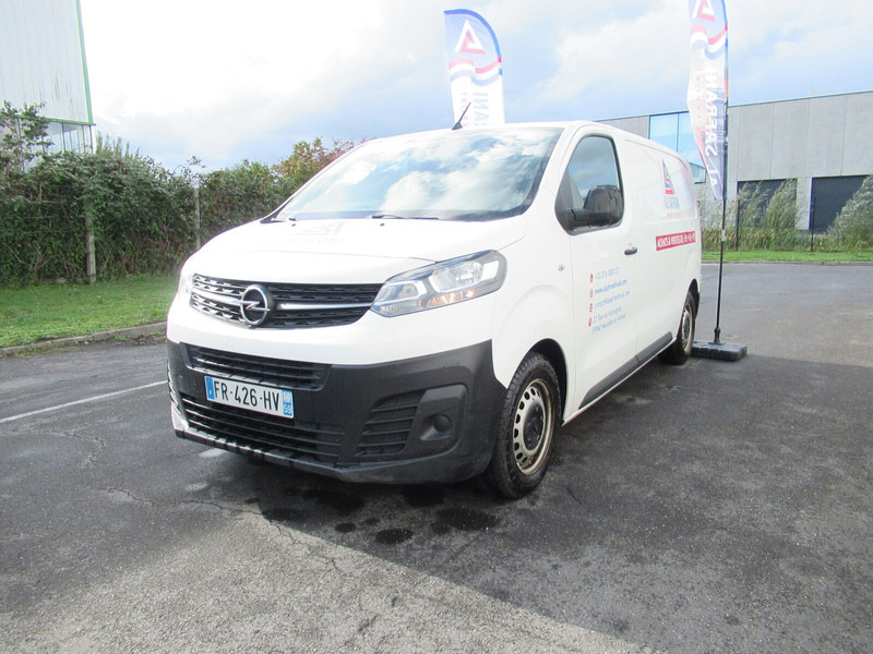 Opel Vivaro - Fourgon utilitaire: photos 2 Opel Vivaro - Fourgon utilitaire: photos 2