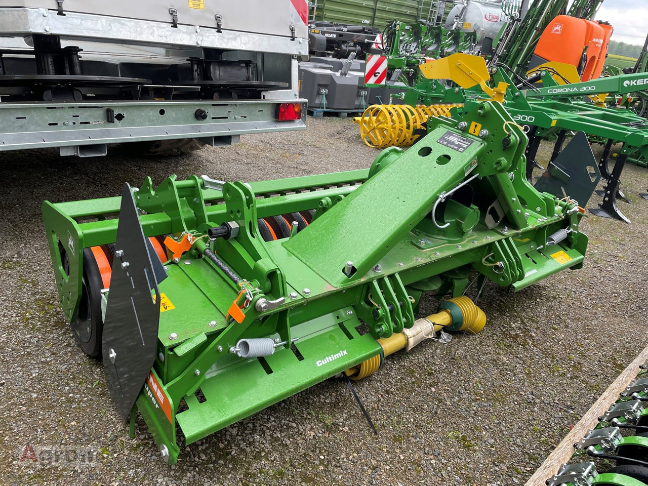 Amazone KG 3001 Spezial Cultimix - Herse rotative: photos 4 Amazone KG 3001 Spezial Cultimix - Herse rotative: photos 4