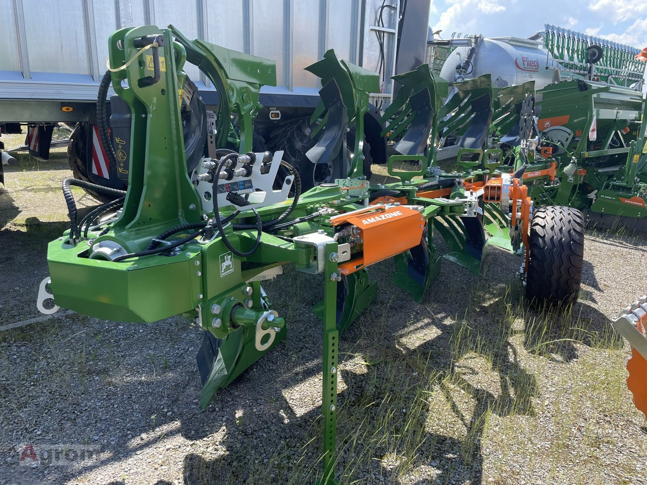 Amazone Teres 300V - Charrue: photos 2 Amazone Teres 300V - Charrue: photos 2