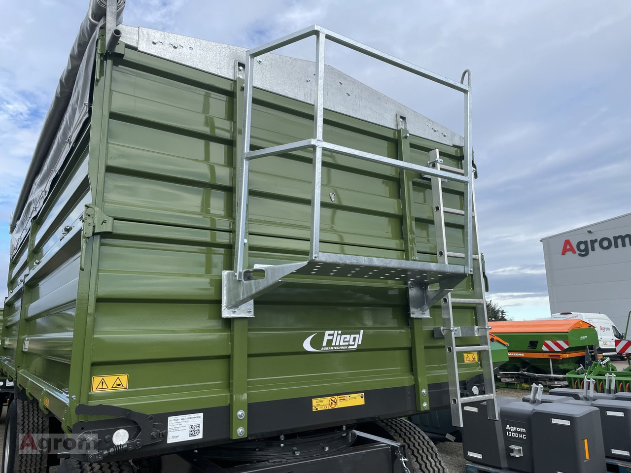 Benne agricole neuf Fliegl DK 180 XL: photos 9