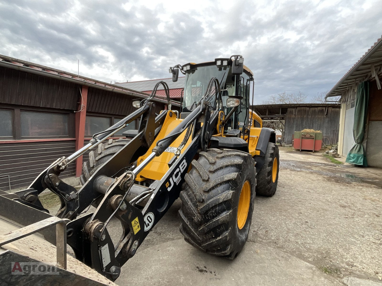 JCB 435 S Agri HighLift - Chargeuse sur pneus: photos 1 JCB 435 S Agri HighLift - Chargeuse sur pneus: photos 1
