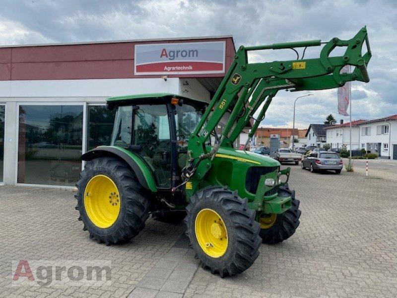 John Deere 5620 Premium - Tracteur agricole: photos 1 John Deere 5620 Premium - Tracteur agricole: photos 1