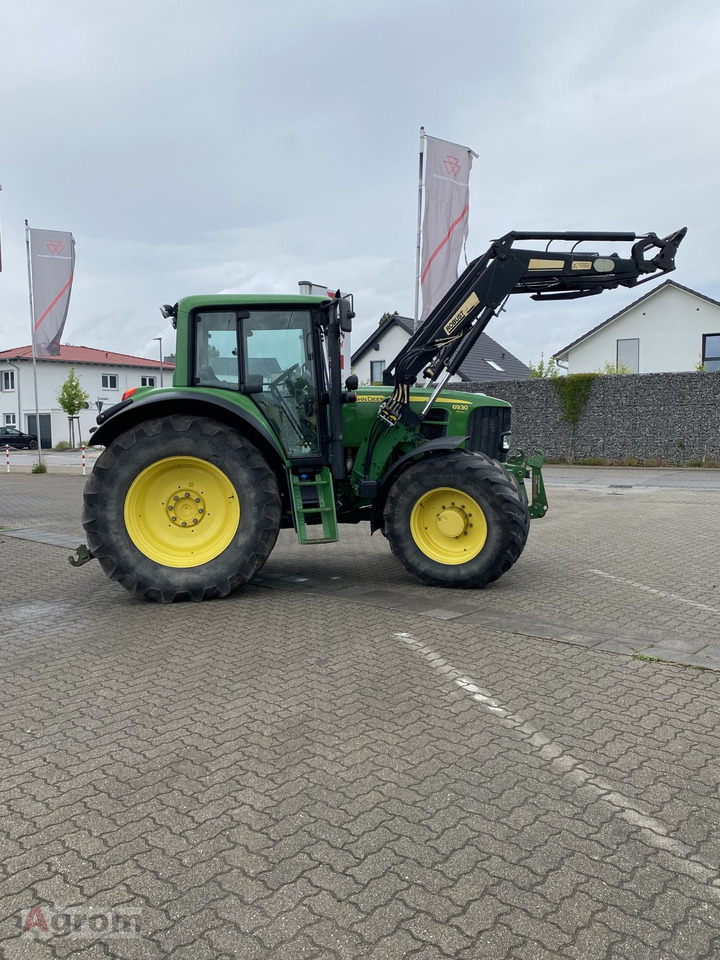 John Deere 6930 Premium - Tracteur agricole: photos 1 John Deere 6930 Premium - Tracteur agricole: photos 1