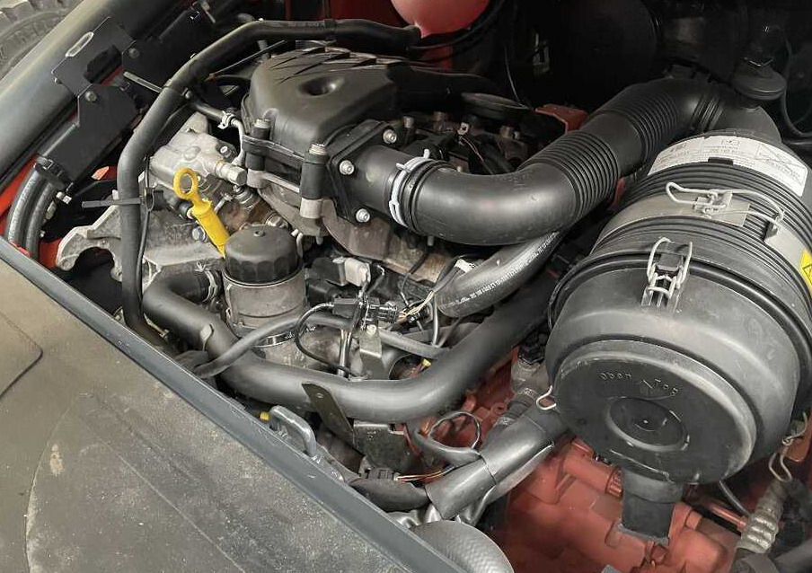 Linde H 25 D-02 - Chariot élévateur diesel: photos 5 Linde H 25 D-02 - Chariot élévateur diesel: photos 5