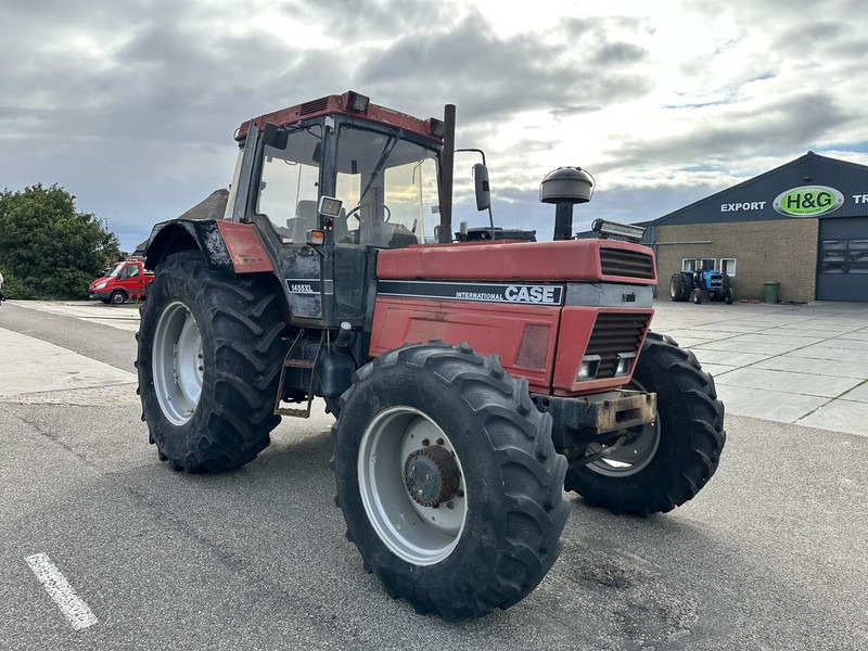 Case-International 1455 XL - Tracteur agricole: photos 3 Case-International 1455 XL - Tracteur agricole: photos 3