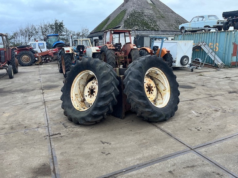 Firestone 18.4 R34 - Jante: photos 1 Firestone 18.4 R34 - Jante: photos 1