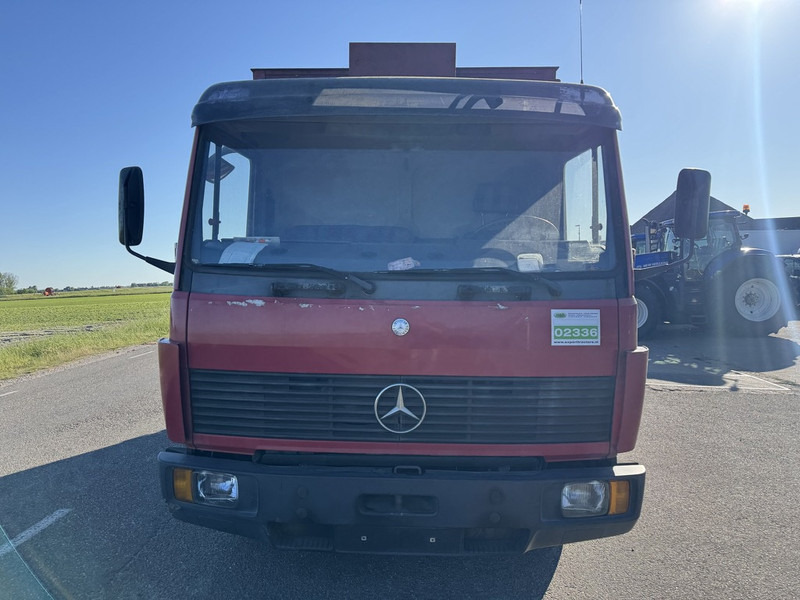 Mercedes-Benz 709 - Camion frigorifique: photos 2 Mercedes-Benz 709 - Camion frigorifique: photos 2