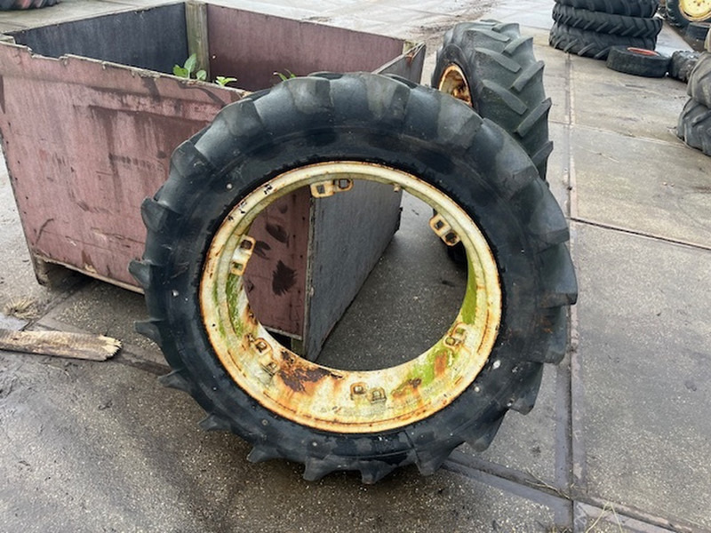 Michelin 11.2 R28 - Pneu: photos 5 Michelin 11.2 R28 - Pneu: photos 5