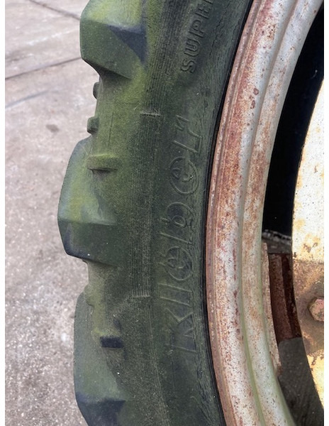 Michelin en kleber 8.3 R44 - Jante: photos 3 Michelin en kleber 8.3 R44 - Jante: photos 3