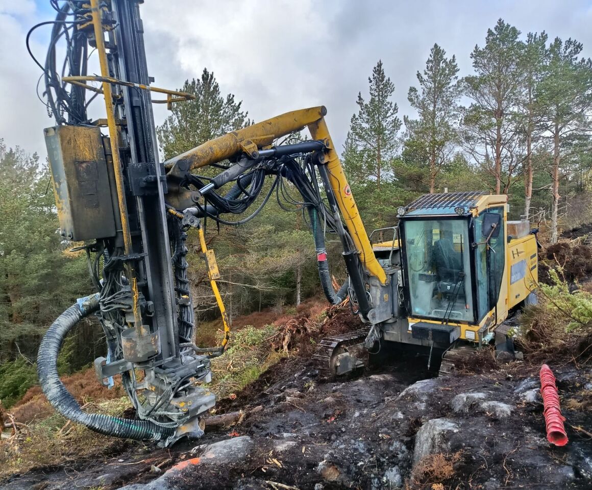 Atlas Copco ROC D7-11 - Foreuse: photos 1 Atlas Copco ROC D7-11 - Foreuse: photos 1