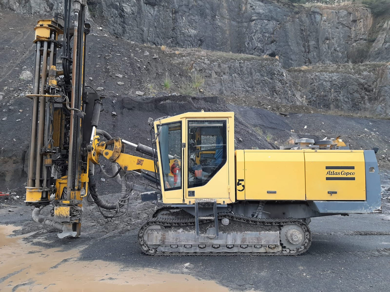 Atlas Copco ROC F6 - Foreuse: photos 2 Atlas Copco ROC F6 - Foreuse: photos 2