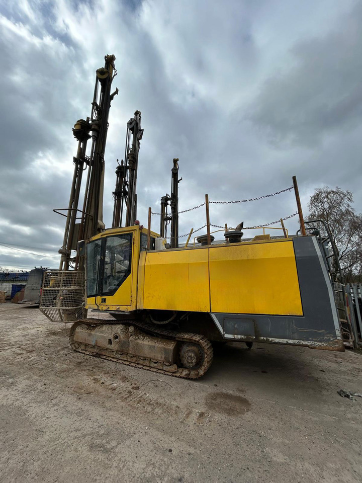 Atlas Copco ROC L8-44 - Foreuse: photos 1 Atlas Copco ROC L8-44 - Foreuse: photos 1
