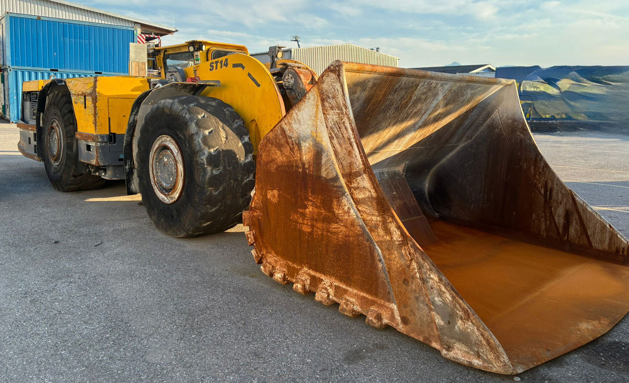Atlas Copco ST14 - Machine d'exploitation minière: photos 3 Atlas Copco ST14 - Machine d'exploitation minière: photos 3