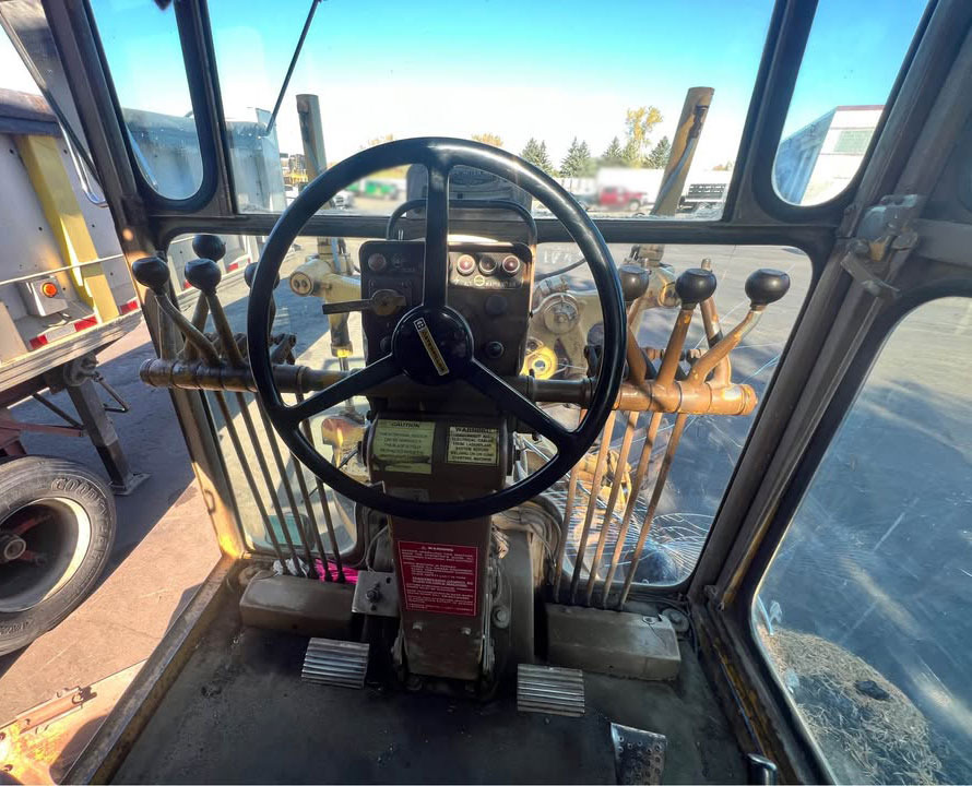 Caterpillar 140G - Niveleuse: photos 4 Caterpillar 140G - Niveleuse: photos 4