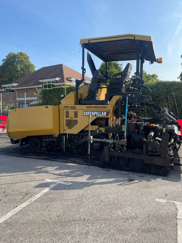 Caterpillar AP 555 F - Finisseur: photos 2 Caterpillar AP 555 F - Finisseur: photos 2