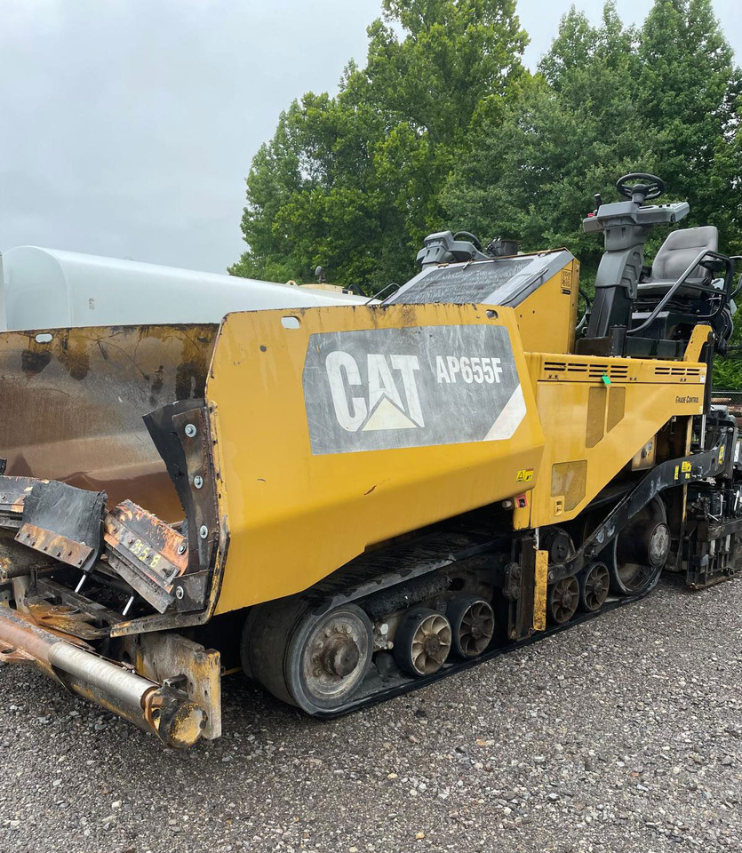 Caterpillar AP655F - Finisseur: photos 2 Caterpillar AP655F - Finisseur: photos 2