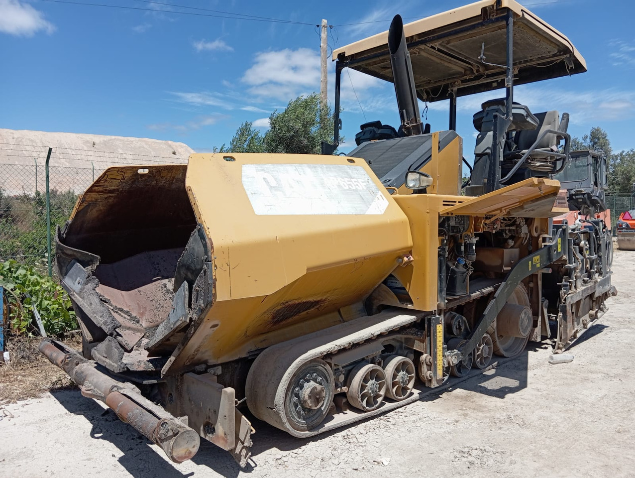 Caterpillar AP655F - Finisseur: photos 3 Caterpillar AP655F - Finisseur: photos 3