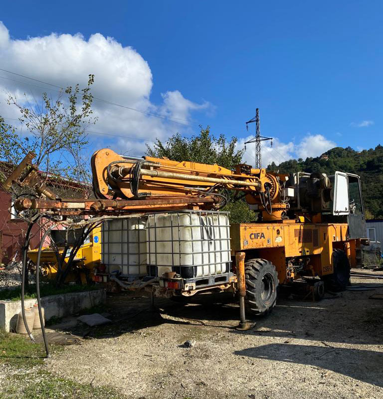 Machine d'exploitation minière Cifa CSS-3: photos 1