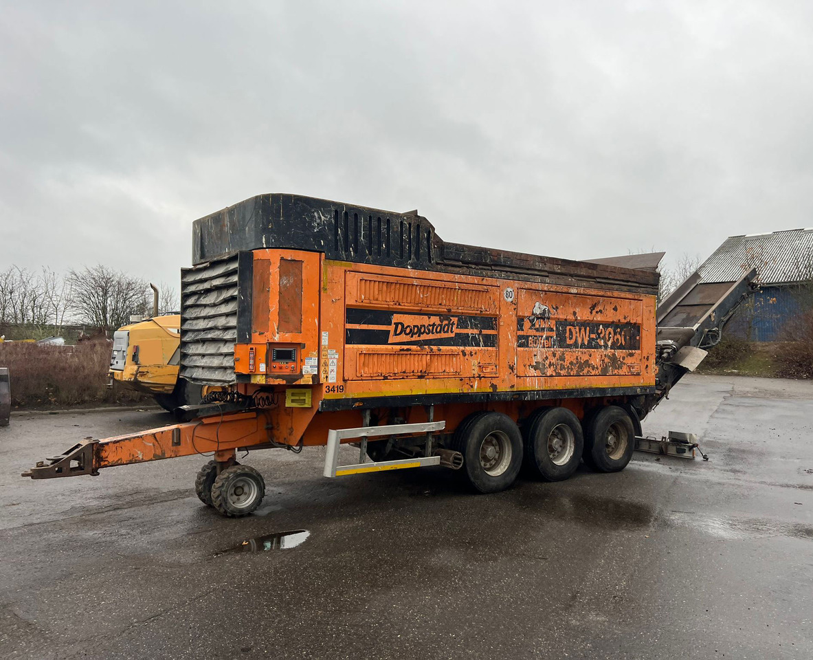 Doppstadt DW-3060 - Broyeur industriel: photos 3 Doppstadt DW-3060 - Broyeur industriel: photos 3