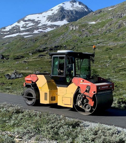 Dynapac CC424HF - Compacteur: photos 1 Dynapac CC424HF - Compacteur: photos 1