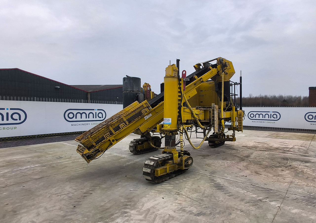 Gomaco Commander III - Machine à coffrage glissant: photos 3 Gomaco Commander III - Machine à coffrage glissant: photos 3