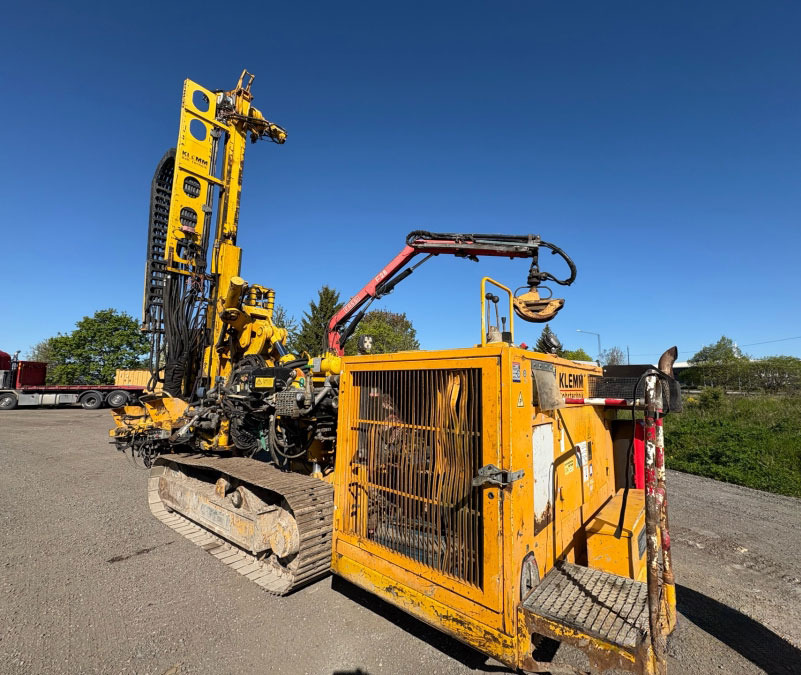 Klemm KR 805-2 - Mât de battage: photos 1 Klemm KR 805-2 - Mât de battage: photos 1