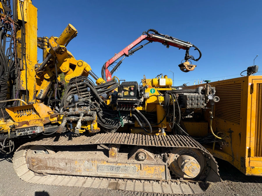 Klemm KR 805-2 - Mât de battage: photos 4 Klemm KR 805-2 - Mât de battage: photos 4