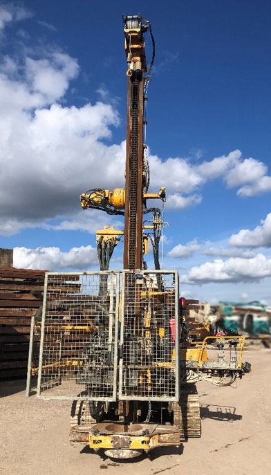 Klemm KR708-2 - Mât de battage: photos 3 Klemm KR708-2 - Mât de battage: photos 3