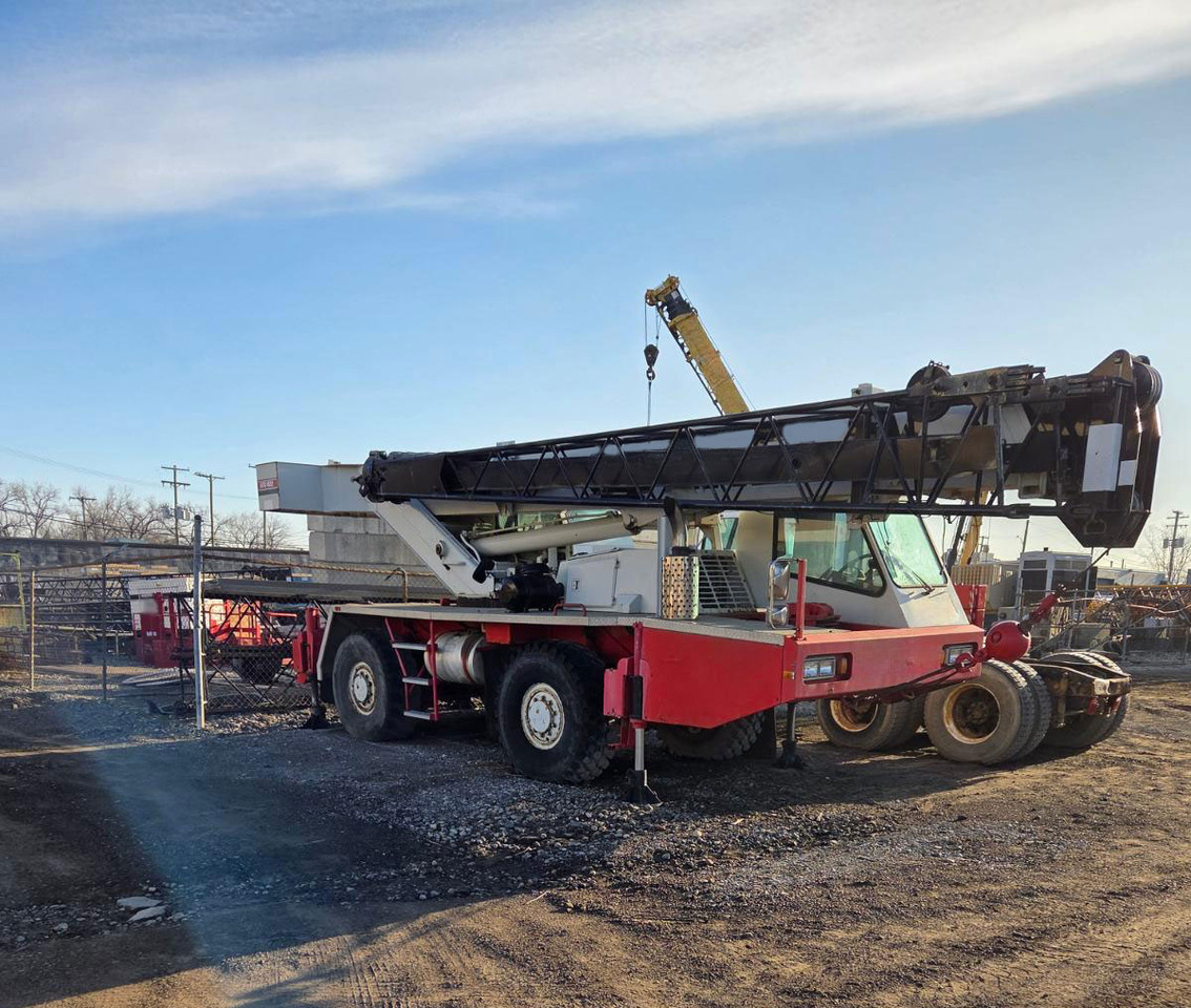 Link-Belt ATC-822 - Grue mobile: photos 3 Link-Belt ATC-822 - Grue mobile: photos 3