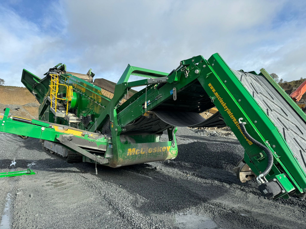 McCloskey R230 - Crible: photos 3 McCloskey R230 - Crible: photos 3