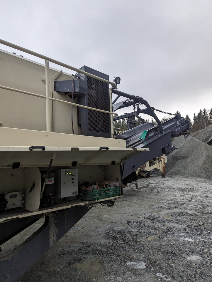 Metso LT116S - Concasseur à mâchoires: photos 4 Metso LT116S - Concasseur à mâchoires: photos 4