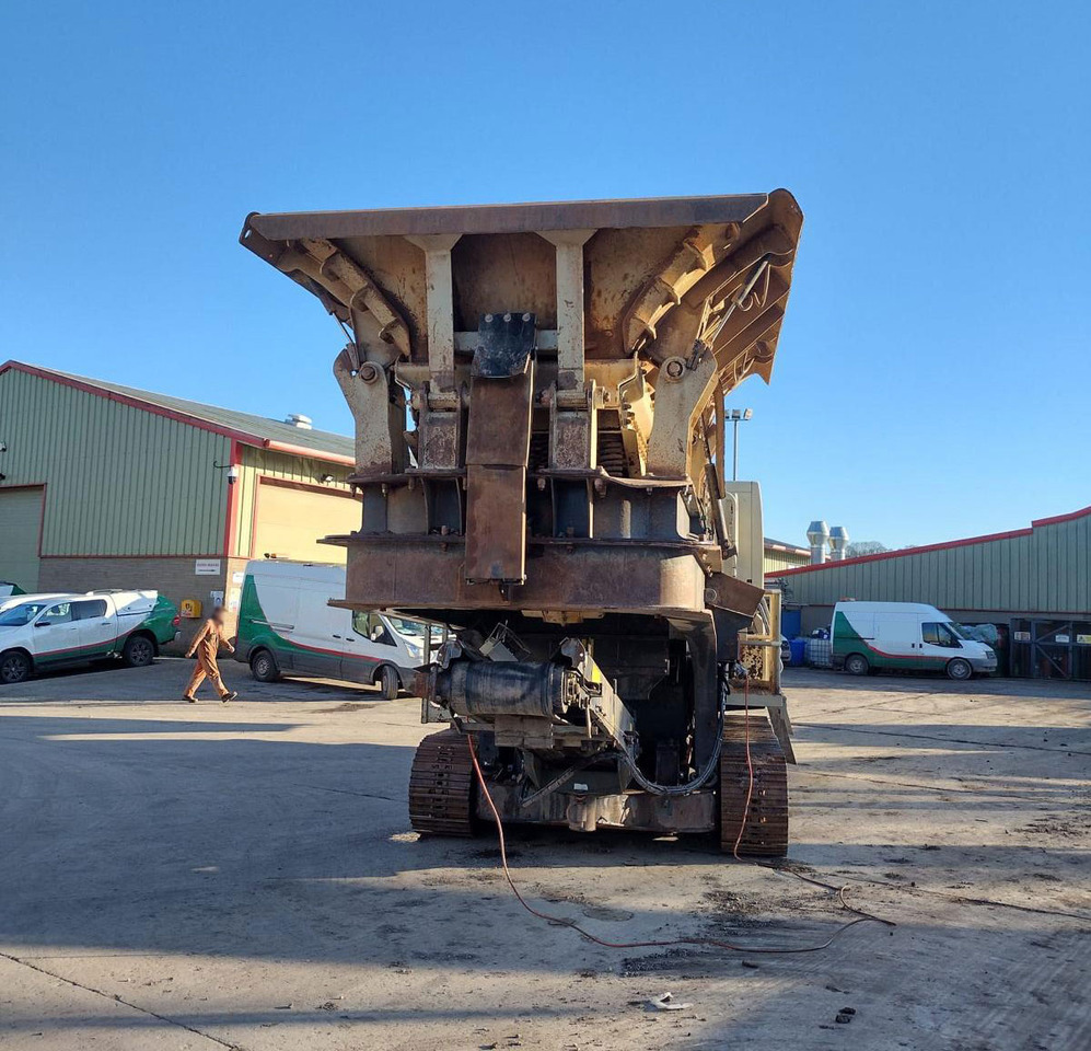 Metso LT1213 - Concasseur à percussion: photos 5 Metso LT1213 - Concasseur à percussion: photos 5