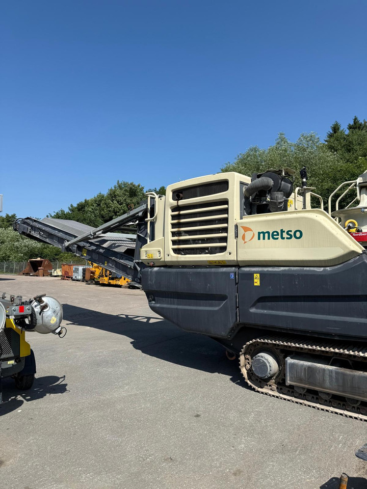 Metso LT220GP - Concasseur à cône: photos 5 Metso LT220GP - Concasseur à cône: photos 5