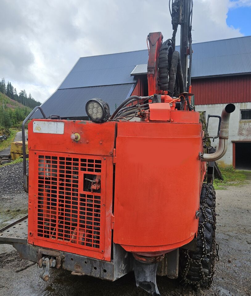 Sandvik Commando DC122R - Foreuse: photos 4 Sandvik Commando DC122R - Foreuse: photos 4