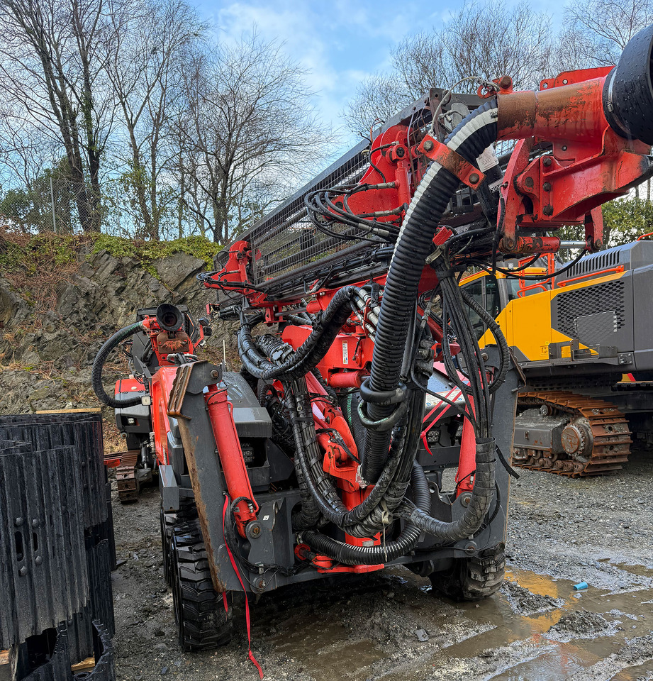 Sandvik Commando DC300Ri - Foreuse: photos 5 Sandvik Commando DC300Ri - Foreuse: photos 5