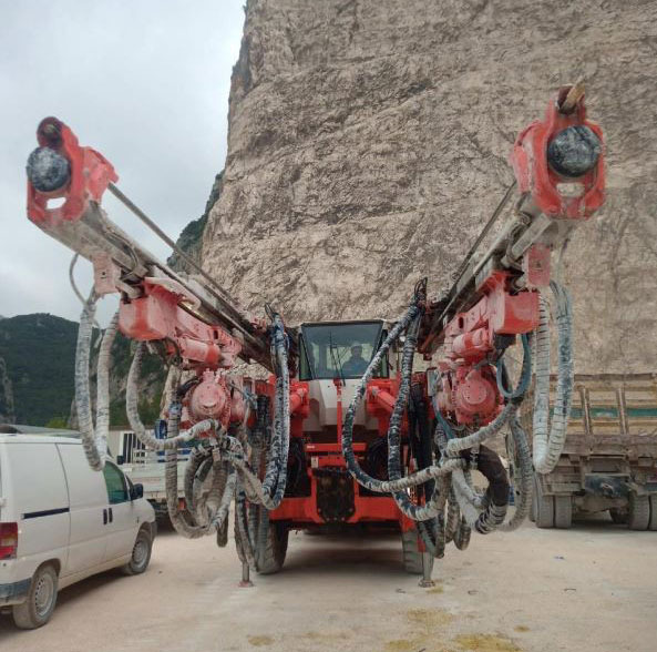 Sandvik DT820-SC - Aléseuse directionnelle: photos 5 Sandvik DT820-SC - Aléseuse directionnelle: photos 5