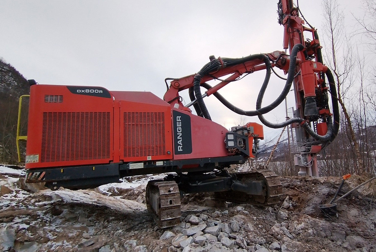Sandvik DX800R - Foreuse: photos 3 Sandvik DX800R - Foreuse: photos 3