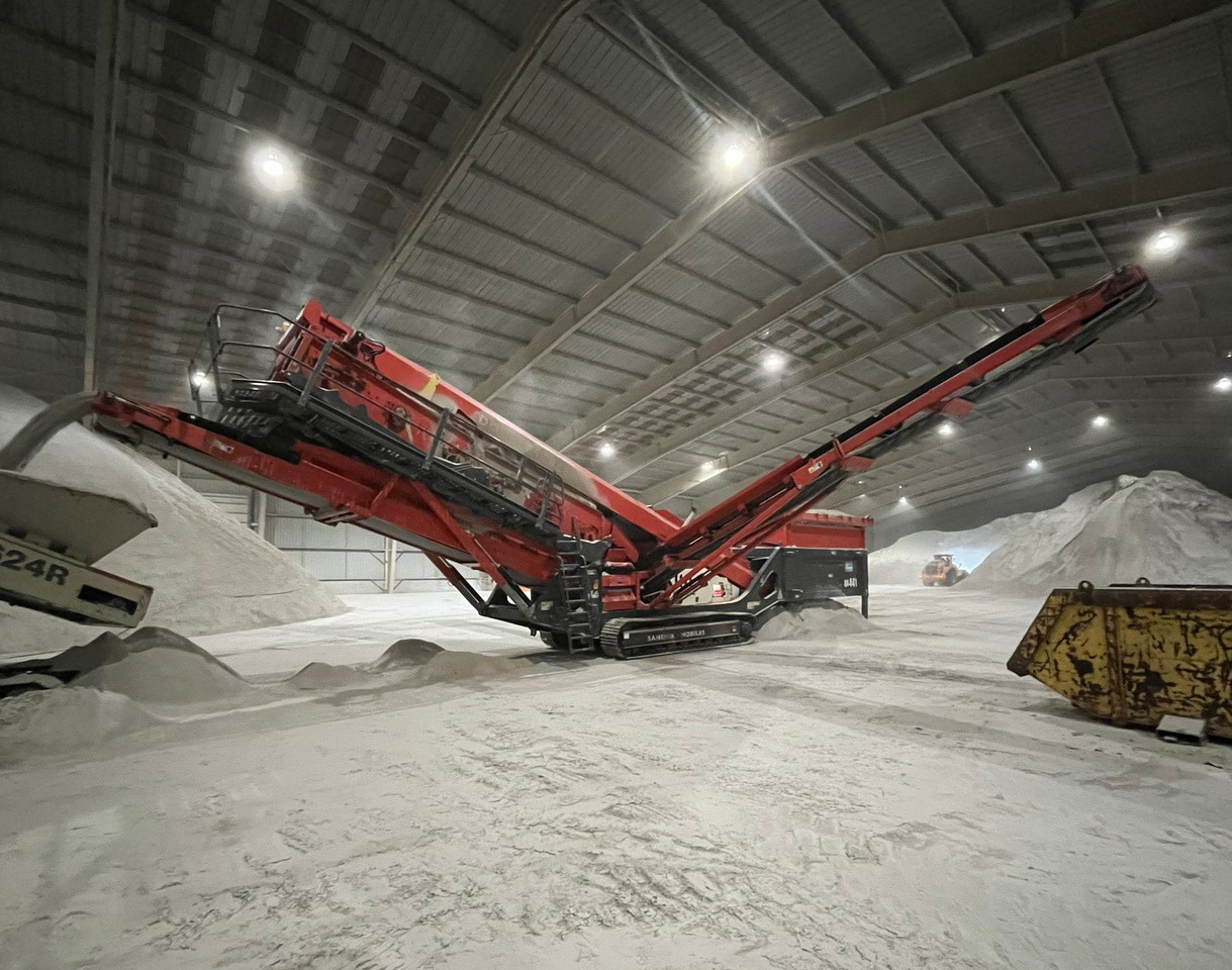 Sandvik QA441 - Crible: photos 2 Sandvik QA441 - Crible: photos 2