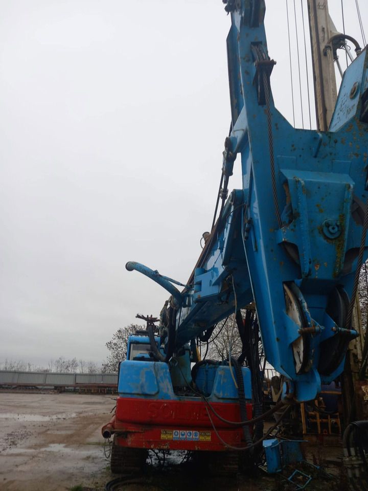 Soilmec R-210 - Mât de battage: photos 4 Soilmec R-210 - Mât de battage: photos 4