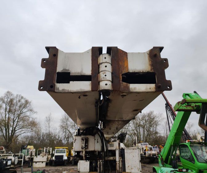 Soilmec R-825 - Mât de battage: photos 4 Soilmec R-825 - Mât de battage: photos 4
