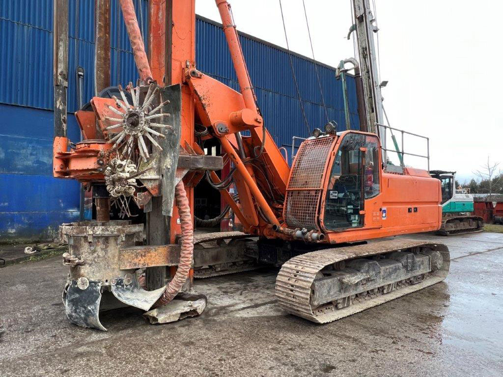 Soilmec R312/200 - Mât de battage: photos 1 Soilmec R312/200 - Mât de battage: photos 1