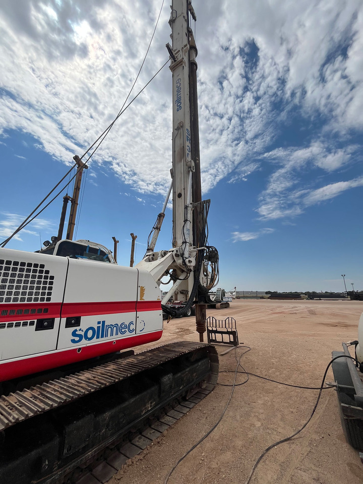 Soilmec SR-30 - Mât de battage: photos 4 Soilmec SR-30 - Mât de battage: photos 4