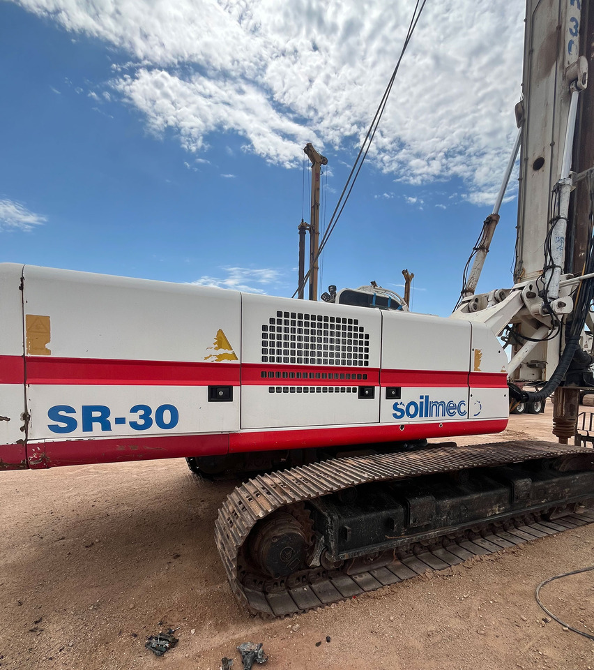 Soilmec SR-30 - Mât de battage: photos 3 Soilmec SR-30 - Mât de battage: photos 3