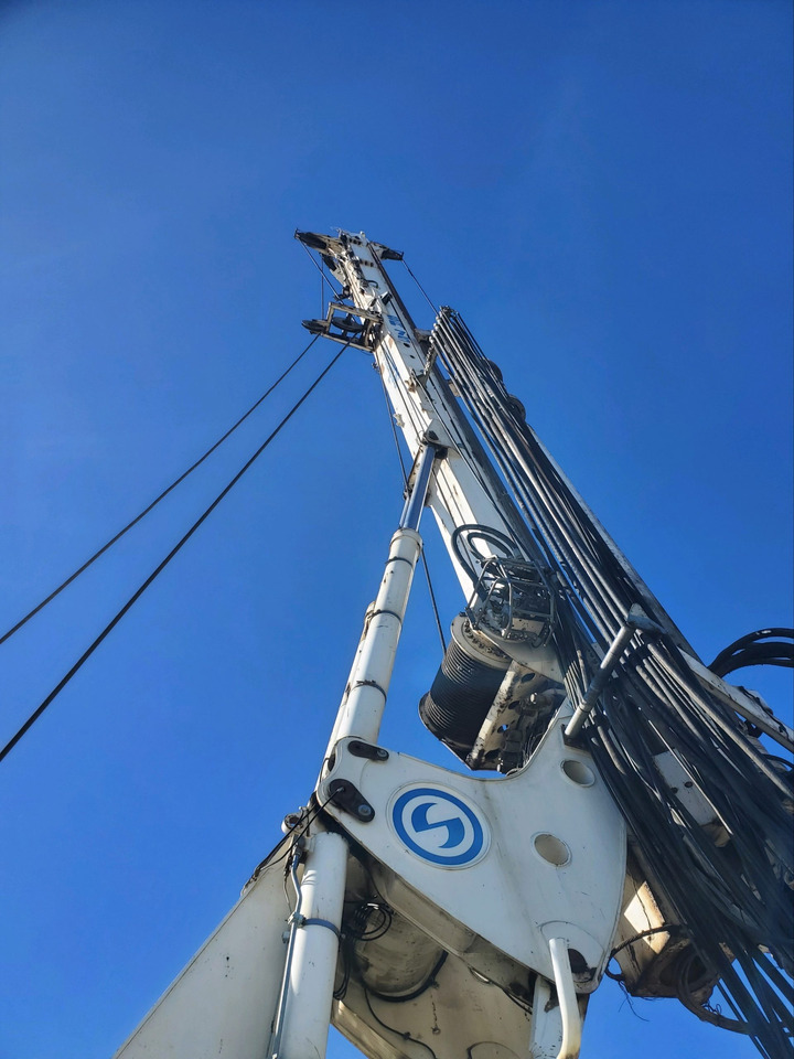 Soilmec SR-75 - Mât de battage: photos 3 Soilmec SR-75 - Mât de battage: photos 3