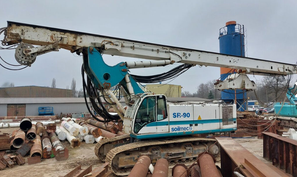 Soilmec SR-90 - Mât de battage: photos 1 Soilmec SR-90 - Mât de battage: photos 1