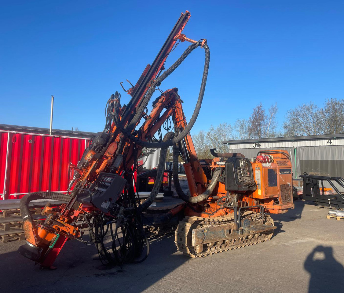 Tamrock Dino 560 - Foreuse: photos 2 Tamrock Dino 560 - Foreuse: photos 2