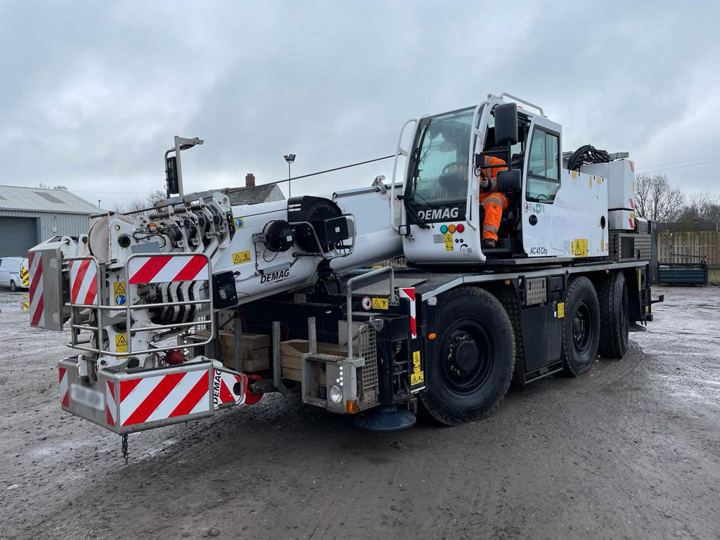 Terex Demag AC 45 City - Grue tout-terrain: photos 2 Terex Demag AC 45 City - Grue tout-terrain: photos 2